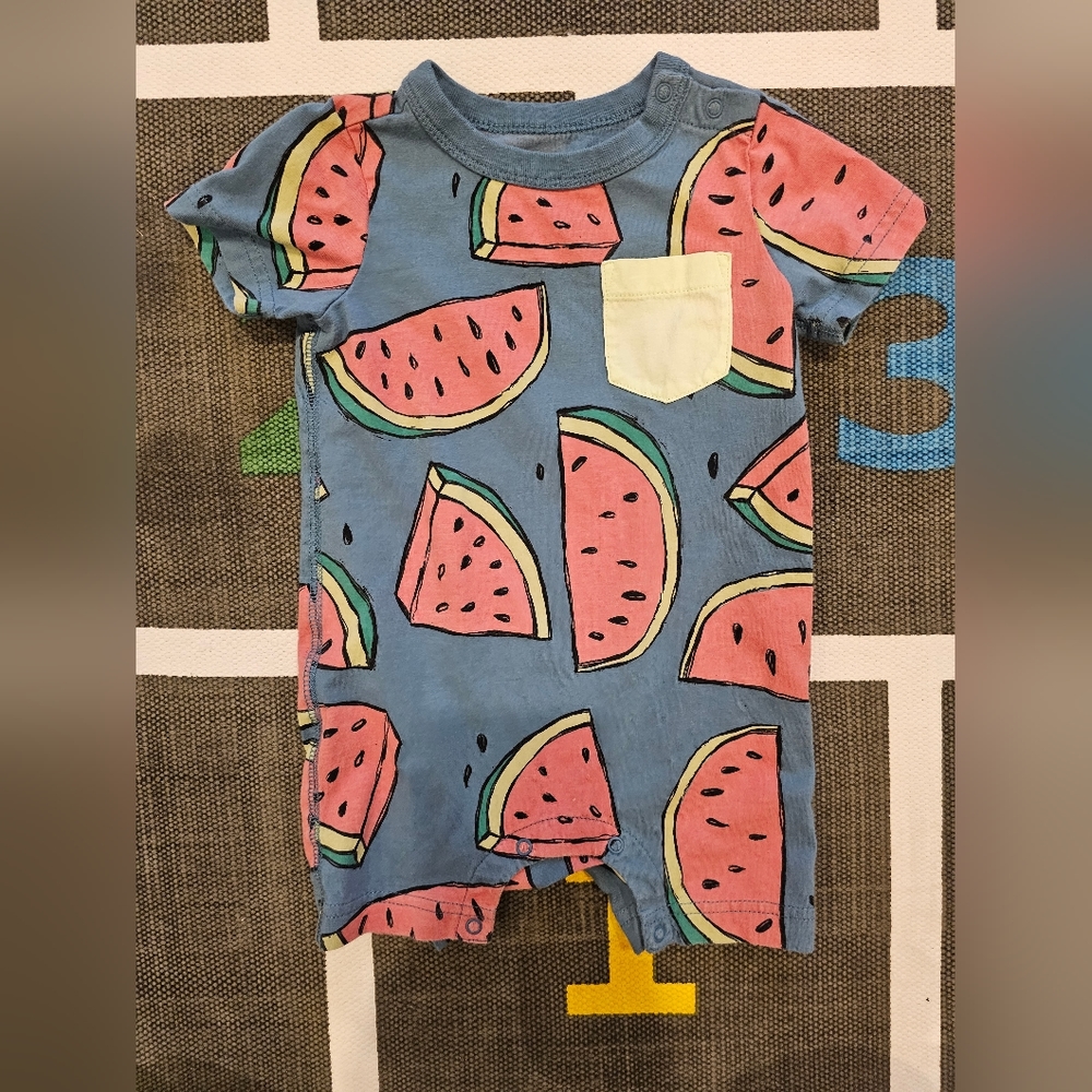 Tea Collection tshirt/ shorts onsie, watermelon design, pocket. size 12 months